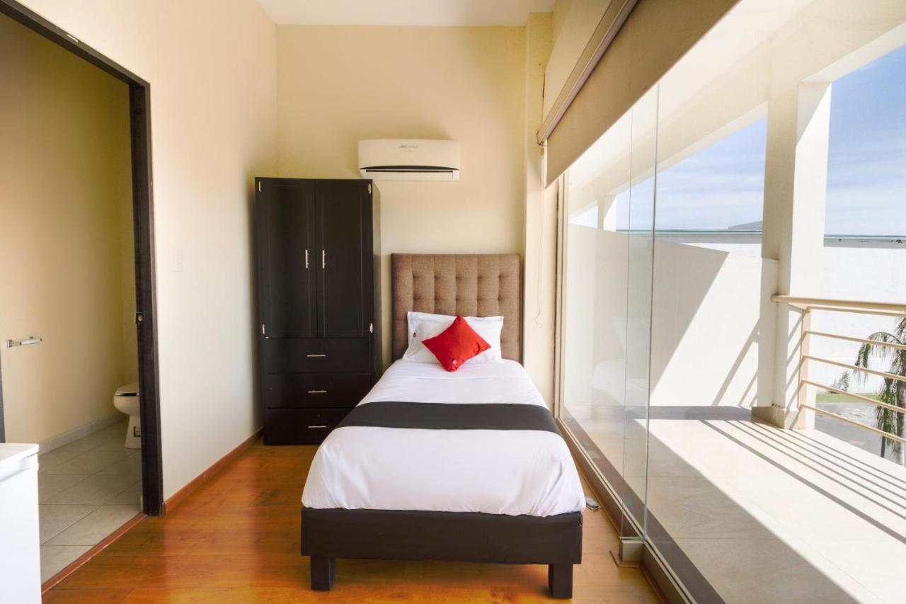 Ecohabit, Monterrey Hotel อโปดาคา ภายนอก รูปภาพ