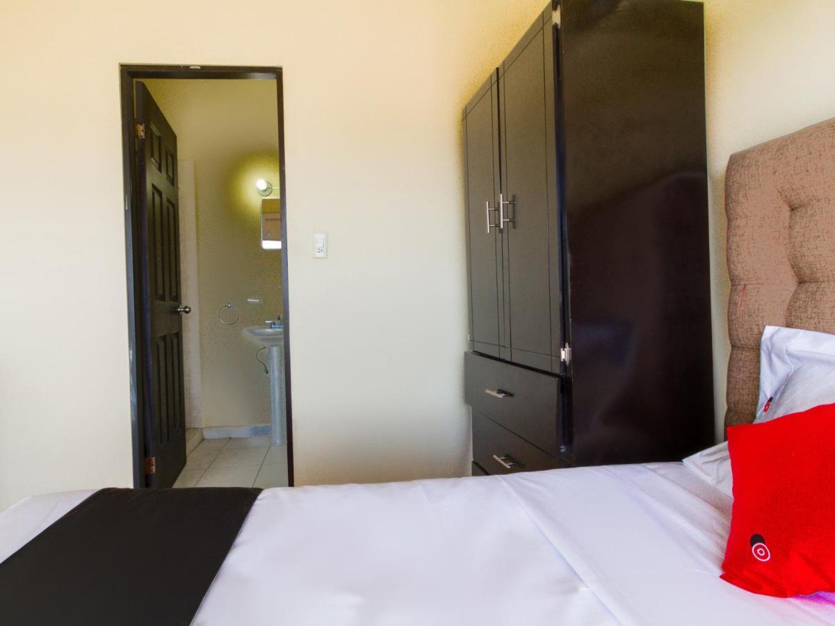 Ecohabit, Monterrey Hotel อโปดาคา ภายนอก รูปภาพ